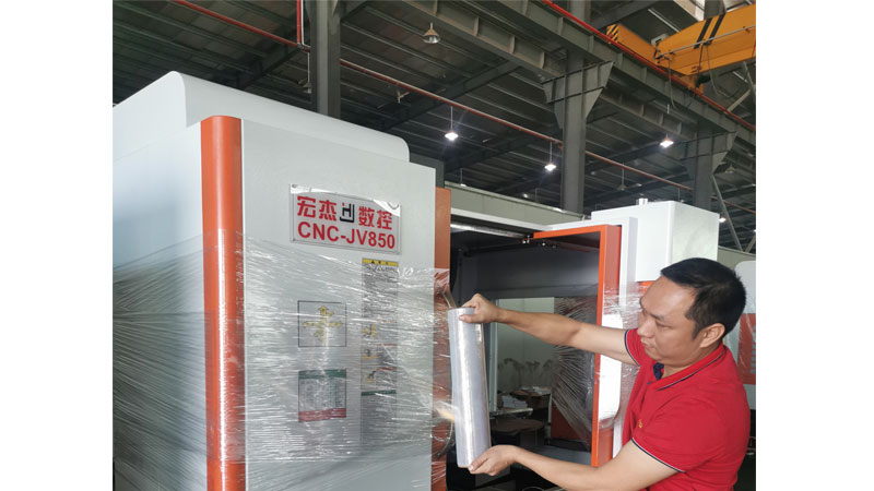 宏展包裝為機(jī)械行業(yè)提供拉伸膜解決方案